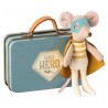 Petite souris Super Héros dans sa valise