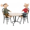 Ensemble table à diner + 2 chaises miniatures